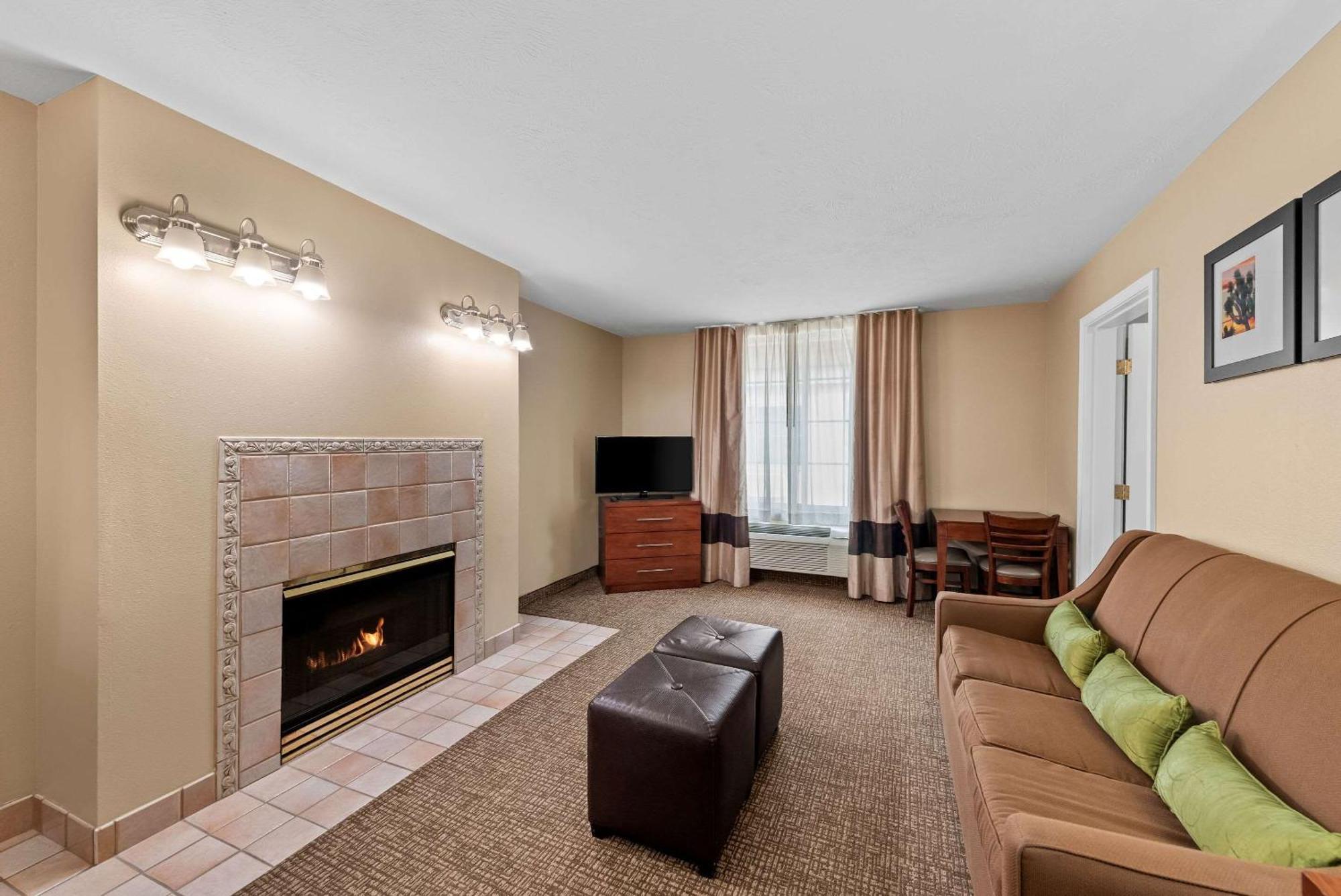 Hotel Mainstay I-8 3*