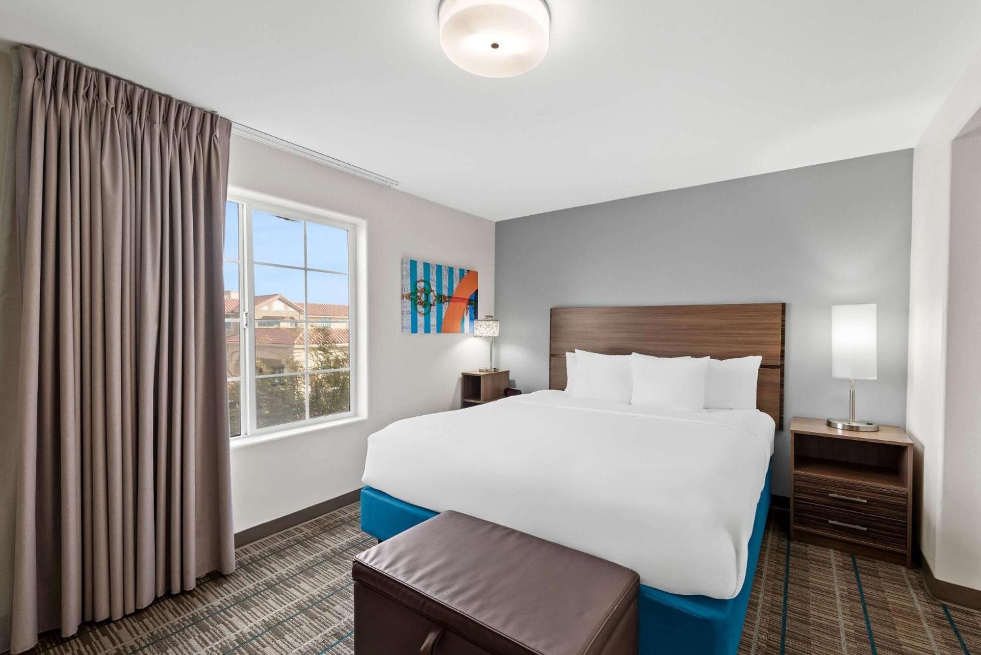 Hotel Mainstay I-8